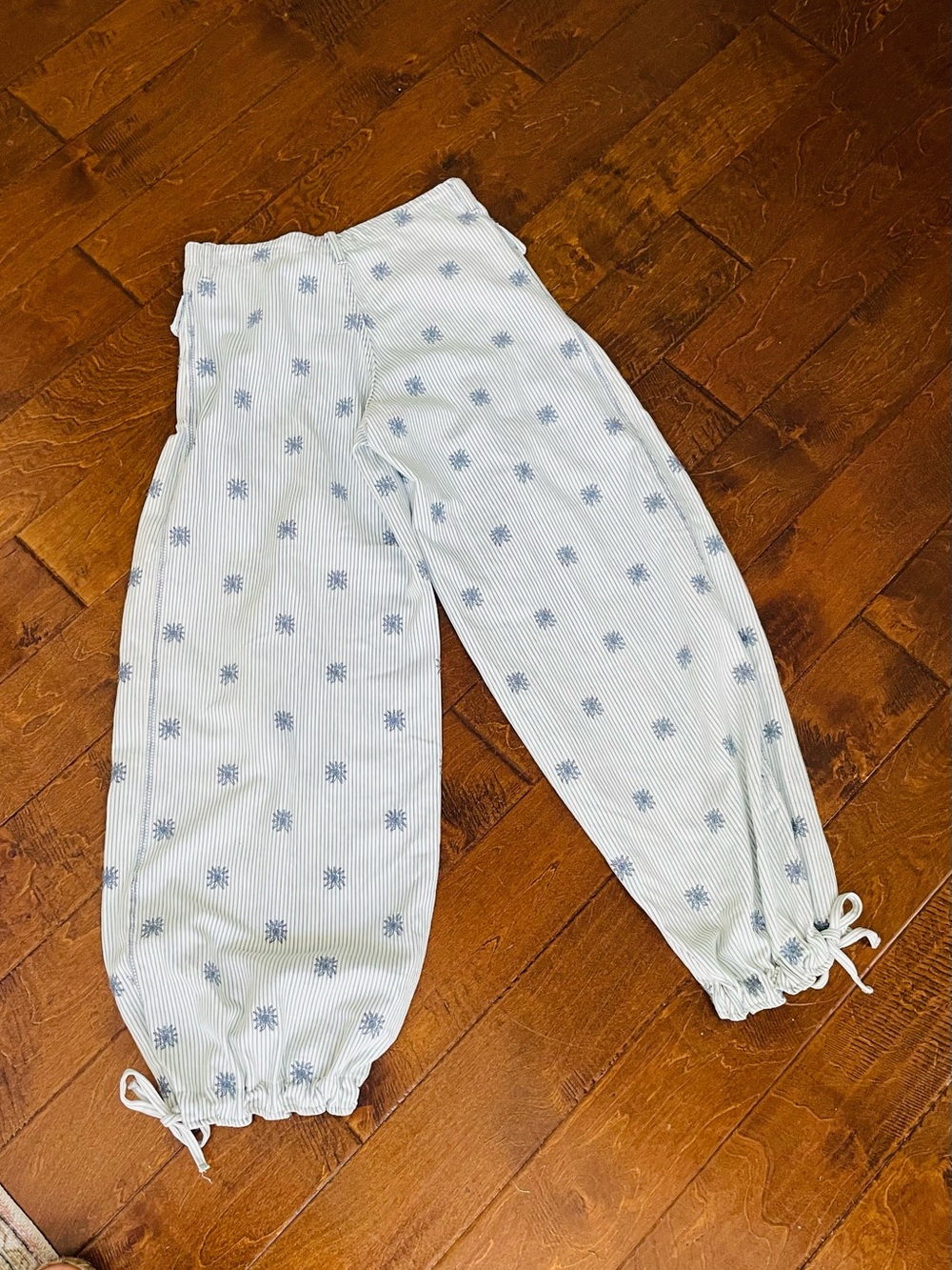 Light Blue Printed Drawstring Pants - Picture 5 of 5